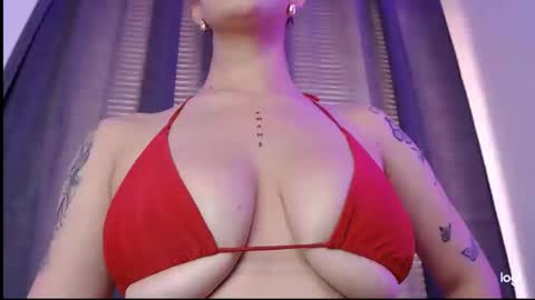 mia independent model online show from September 9, 2:06 pm