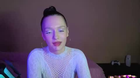 your temptress Mia online show from December 2, 6:56 am