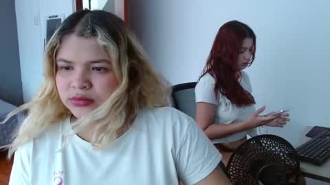   online show from December 4, 6:51 pm