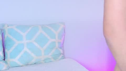 Snapshot of mia_oconner chatting on October 8, 8:26 pm mia_oconner online show from October 8, 8:26 pm