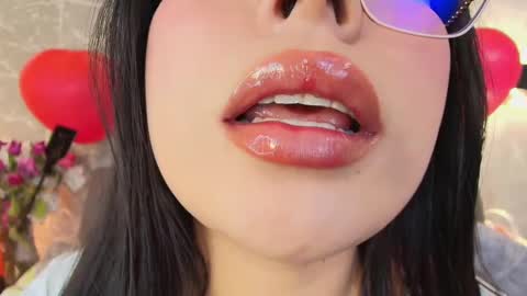 Mia Roux online show from February 17, 7:44 pm