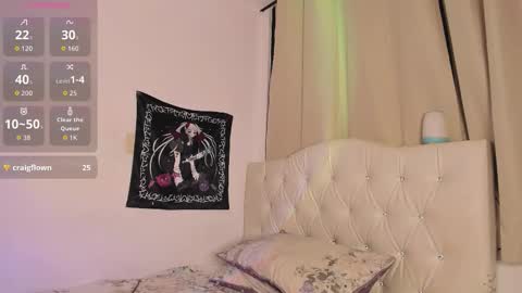 Mia Sky online show from September 28, 1:58 am