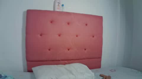 MIA suarez4 online show from June 14, 12:43 am