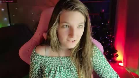 Mia online show from January 6, 10:19 am