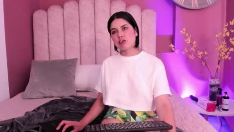 miaa_adamss_ online show from January 16, 7:56 pm