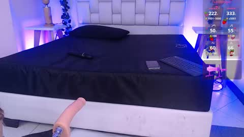 Mia online show from February 23, 2:35 pm