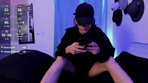 miacarterxxx online show from January 8, 9:20 pm