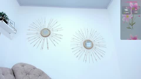 Miah Collins online show from March 31, 7:14 pm