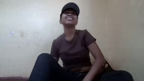 miah_land online show from October 10, 11:05 am