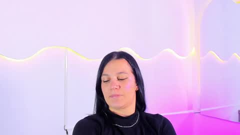 MIA online show from June 6, 8:48 pm