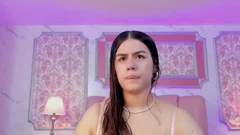 Mia   -5 7001400 Follow  online show from March 10, 1:00 pm