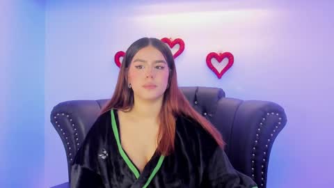 Mia   -5 7001400 Follow  online show from February 25, 3:42 pm