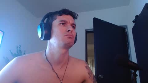 miaou_miaou online show from December 3, 2:53 am