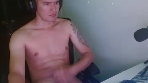 miaou_miaou online show from February 8, 12:47 am