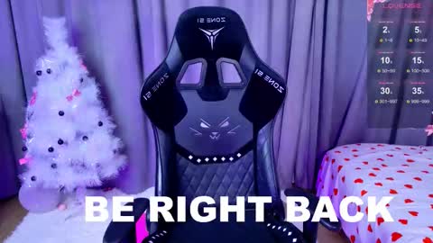 Mia  online show from January 11, 5:52 pm