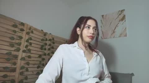 miasilva1 online show from July 2, 9:20 pm