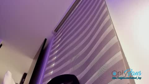 Michael Boy online show from November 18, 7:28 pm