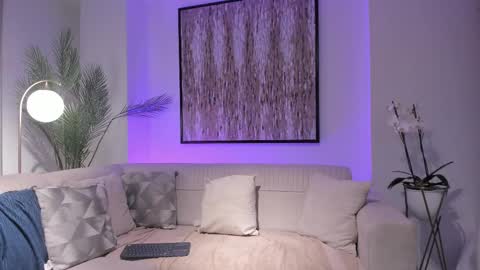 Snapshot of michael_salens chatting on March 1, 10:24 am Michael Salens independent model online show from March 1, 10:24 am