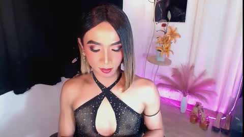 michaelagoddess online show from October 8, 5:41 pm