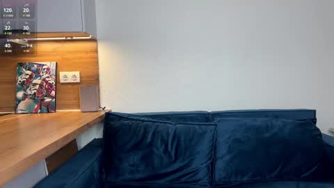 michaelbradley_for_u online show from February 13, 10:33 pm