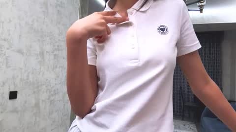 Aidaxo online show from November 11, 8:00 pm