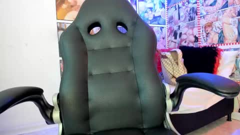 michel_lopez18 online show from March 5, 10:44 am