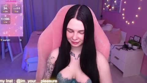 Kate online show from March 8, 2:04 am