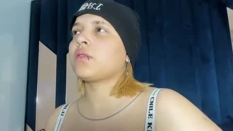 michell_rs online show from November 12, 7:54 am