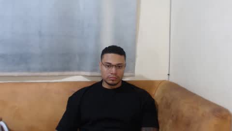 Snapshot of michelle_allen0104 chatting on October 30, 4:35 am michelle_allen0104 online show from October 30, 4:35 am