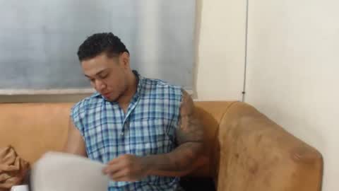 Snapshot of michelle_allen0104 chatting on October 5, 3:59 am michelle_allen0104 online show from October 5, 3:59 am