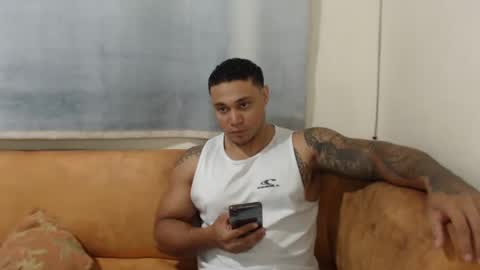 Snapshot of michelle_allen0104 chatting on September 30, 4:23 am michelle_allen0104 online show from September 30, 4:23 am