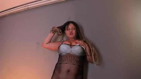 Michell  online show from June 6, 4:57 pm