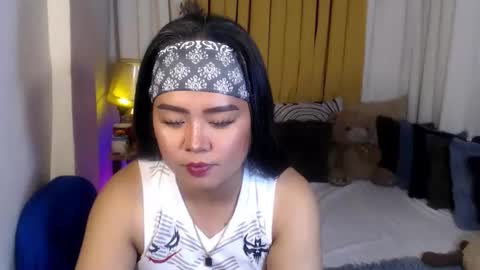 Michelle online show from April 24, 12:40 pm