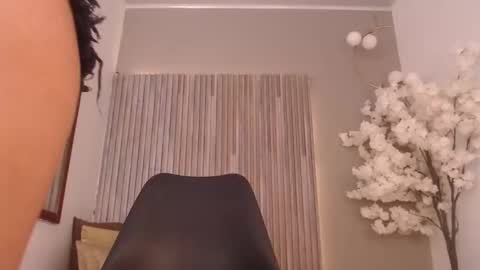 Michelle online show from September 11, 3:46 pm