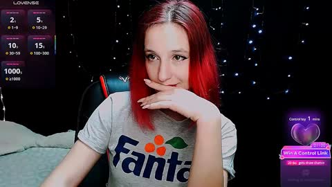 Snapshot of michelleevie chatting on February 5, 10:22 pm Agatha online show from February 5, 10:22 pm