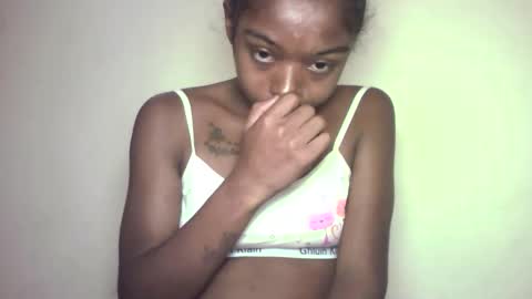 michou_69 online show from June 7, 9:25 am