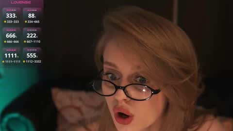 Micky online show from March 18, 2:45 pm