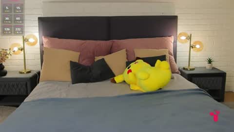 micky___love online show from June 12, 3:27 am