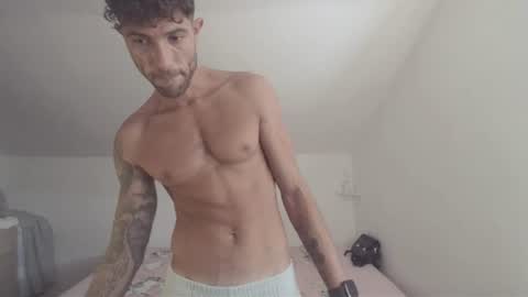 micosita94 online show from July 26, 1:41 pm