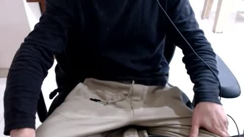 microfama00 online show from January 13, 3:03 am