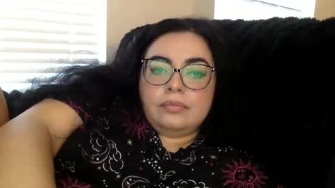 midnightbruja111 online show from October 27, 6:52 pm