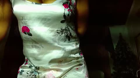 mielsquirt online show from December 1, 9:40 am