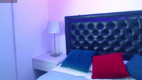 Migatica johnson12 online show from July 24, 2:09 am