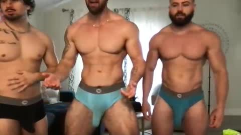 mightbesterling online show from October 26, 3:55 pm