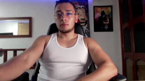 Strong Man online show from January 9, 3:26 am