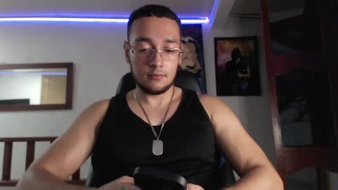 Strong Man online show from January 16, 2:30 am