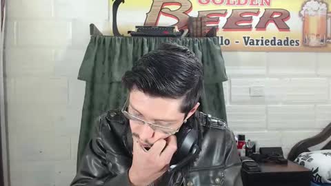 Miguel  Independent Model  online show from April 27, 1:52 pm