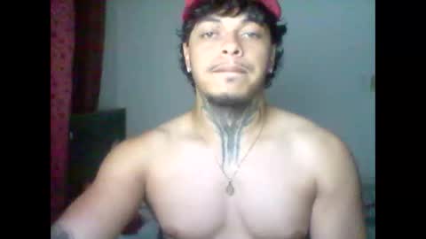 miguelvl01 online show from October 4, 8:01 am