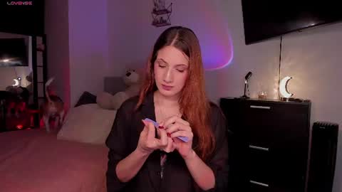 Mia Jhones online show from July 29, 2:11 am