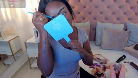 Miia Schwarz  online show from January 15, 5:37 pm